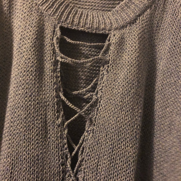 Sweater - Picture 3 of 5